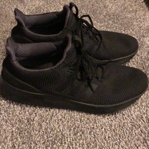 Adidas Men’s Cloadfoam Shoes (size 11)